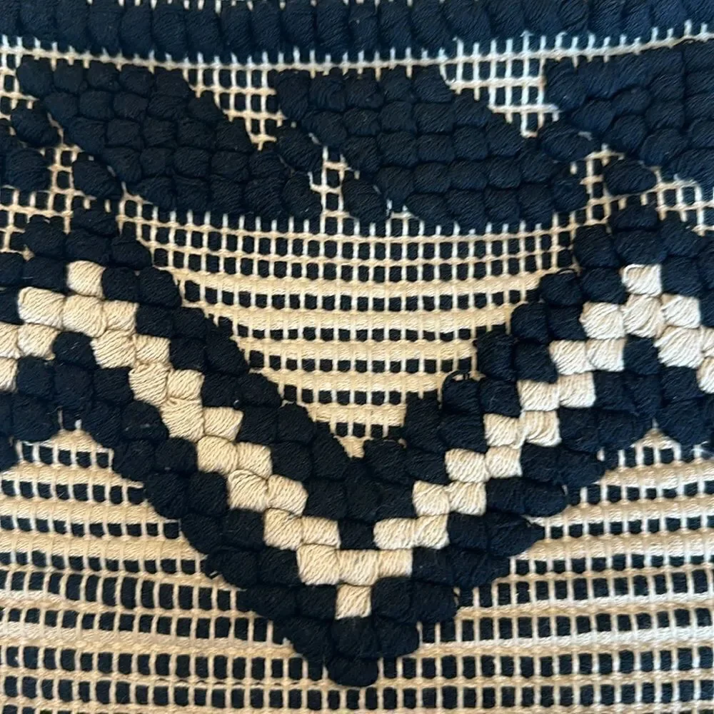 AMERICA & BEYOND Women's Woven Fringe Crossbody Bag Purse Black/White